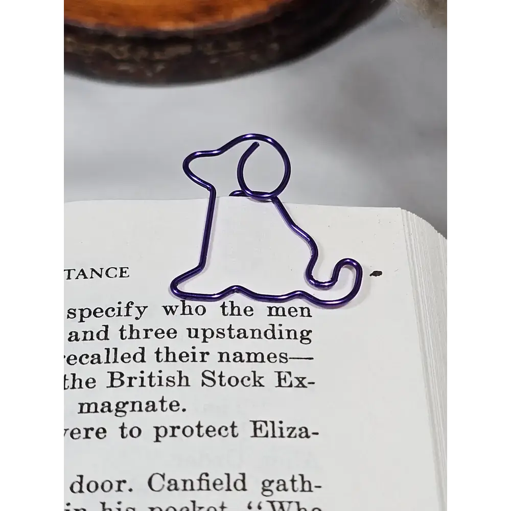 20 Dog Paper clips in a tin. - paper clips