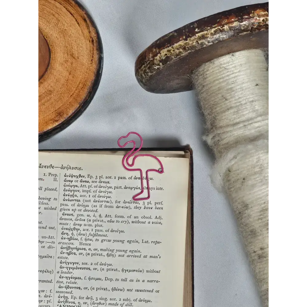 20 Flamingo Paper clips in a tin. - paper clips