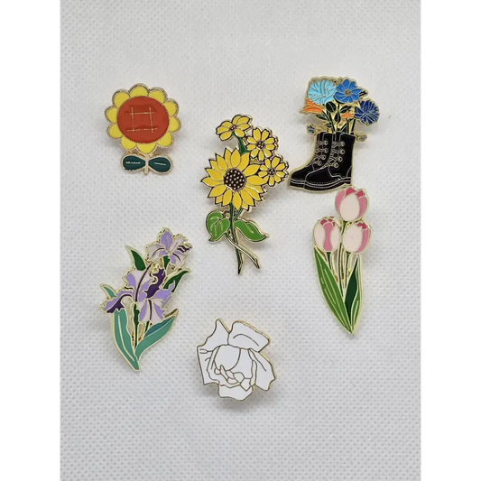Cute Floral Pin badges (Various designs) - Pin badges