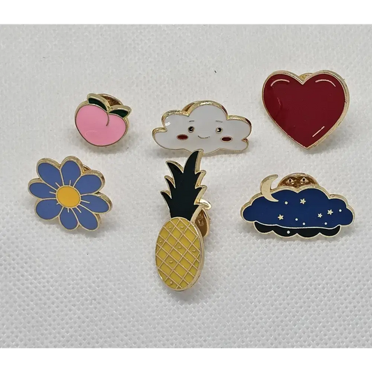 Fun pin badges (various designs) - Pin badges