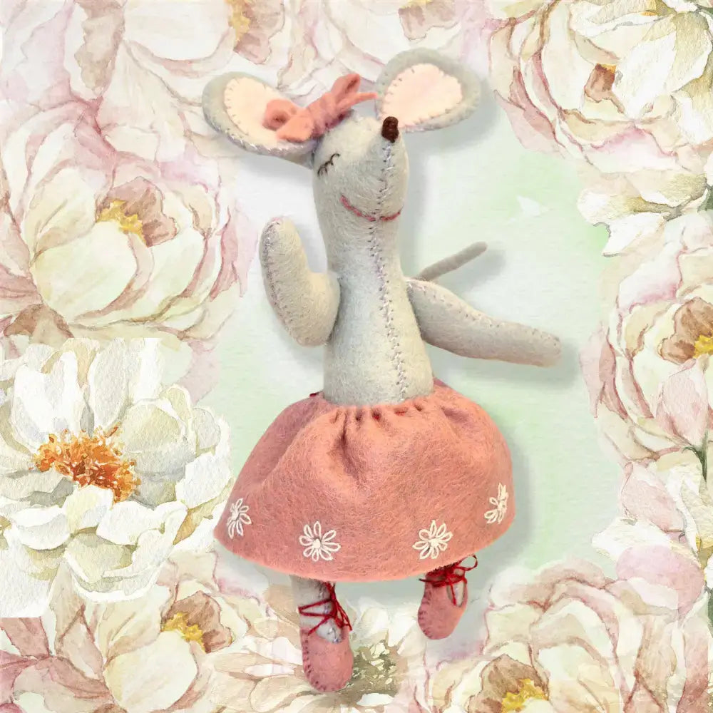 Little Mouse The Ballet Dancer Felt Craft Mini Kit - Felt craft kits