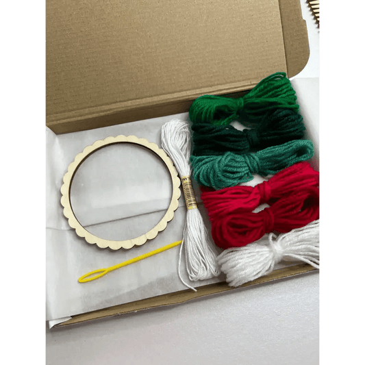 Mini Circle DIY Weaving Kit - The Red Squirrel