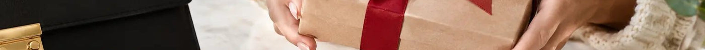 A Simple Guide to Gifting Fashion Accessories