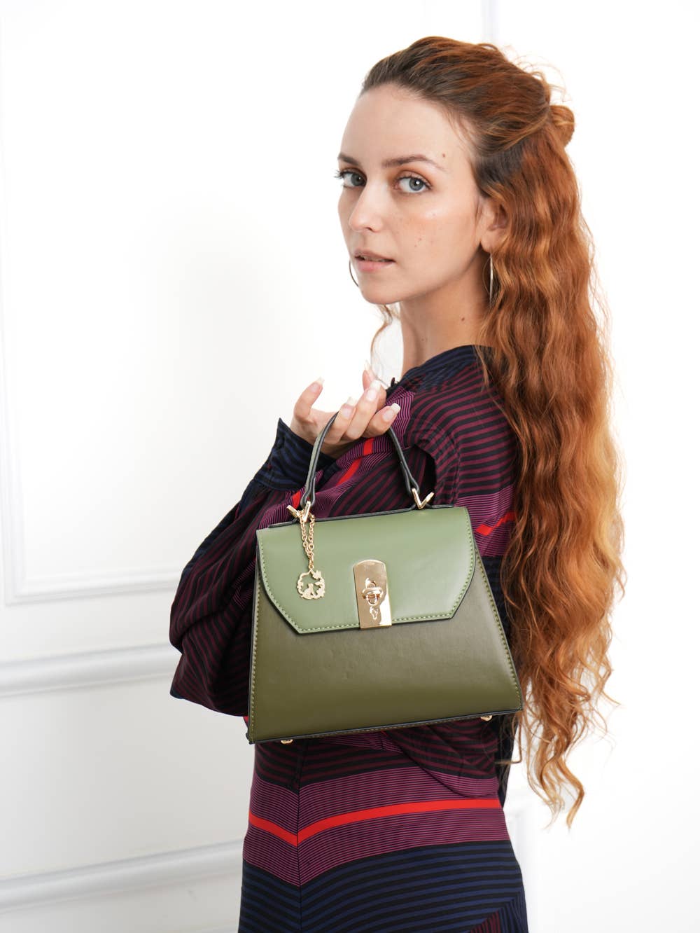 Charm Chain Crossbody Bag - The Red Squirrel
