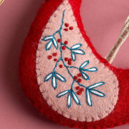 Folk Birds Felt Craft Kit - Makes 5 Embroidered Decorations | Corinne Lapierre