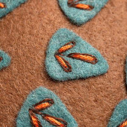 Folk Hedgehog Felt Craft Mini Kit - The Red Squirrel