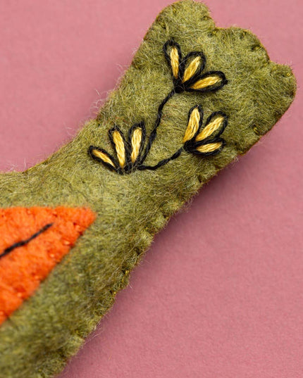 Folk Birds Felt Craft Kit - Makes 5 Embroidered Decorations | Corinne Lapierre