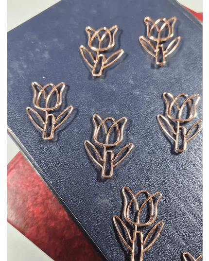 20 Tulip Paper clips in a tin Rose Gold