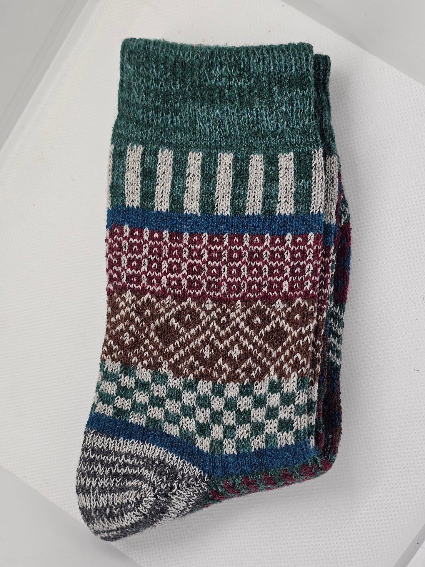 Set of patterned socks