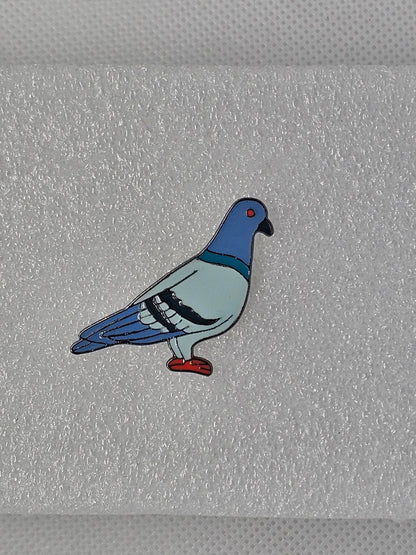 Animal Pin badges (Variety) - The Red Squirrel