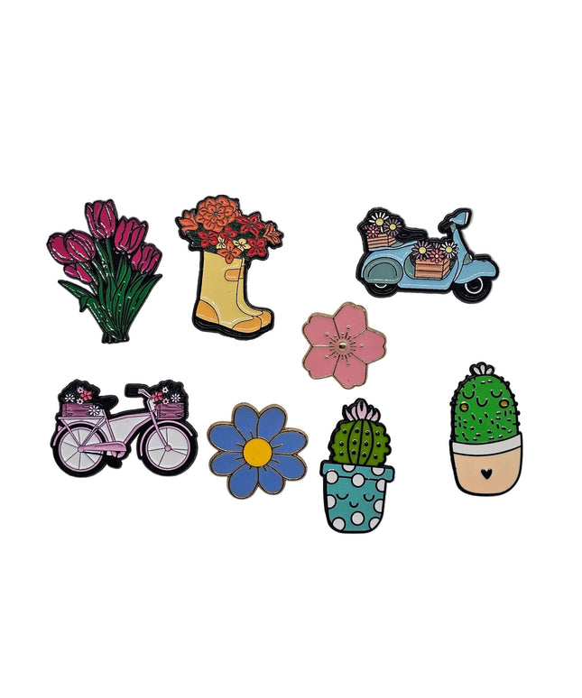 Floral themed pin badges - Various floral designs