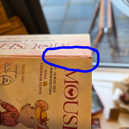 Mouselle - A mouse with her own wardrobe