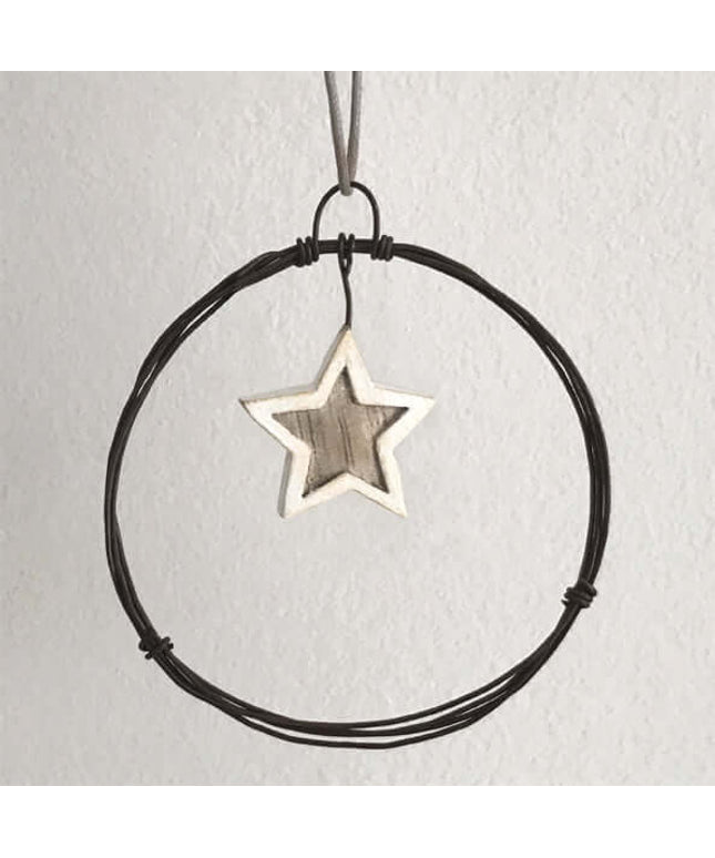 Small rusty wire wreath - Star- East of India