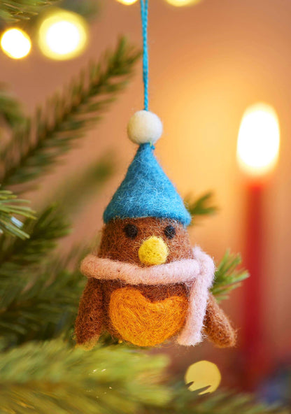 Set of 5 Hanging Felt Robin Christmas Decorations - The Red Squirrel