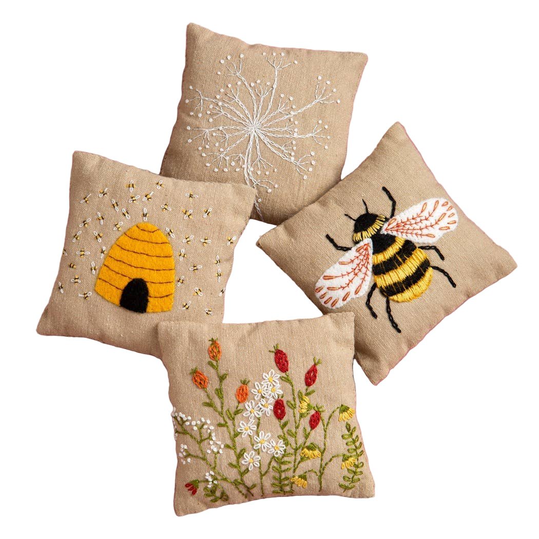 Linen Lavender Bags Embroidery Kit - Bees - The Red Squirrel