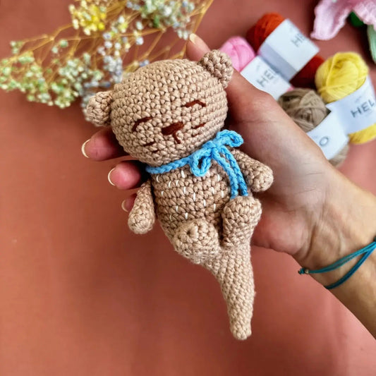 Knitty Critters - Pouch Pals - Ozzy Otter - The Red Squirrel