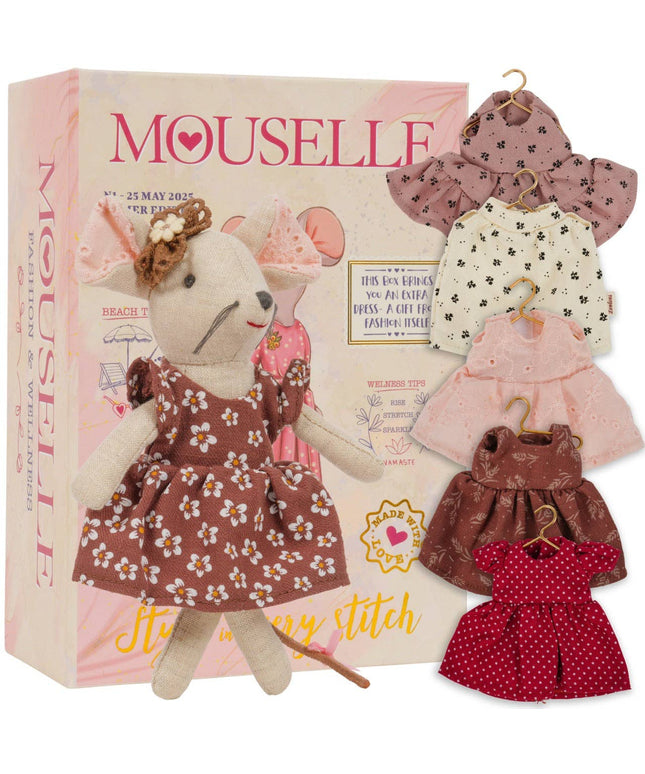 Mouselle - A mouse with her own wardrobe