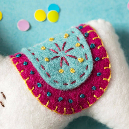 Llama Felt Craft Mini Kit - Beginner Friendly