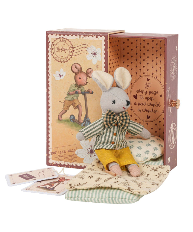 Levlovs Mouse Noah in Stamp Holder Box with Bedding