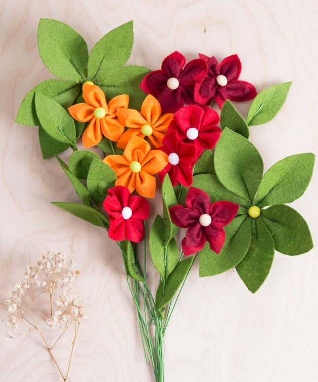 Felt Flower Bouquet - Kikkerland