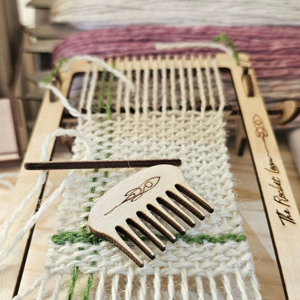 Wooden Rocket Loom - Mini loom kits featuring Galway wool