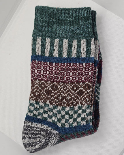 Beautiful pattern Winter Socks - size 7-11 Grey Green Heel