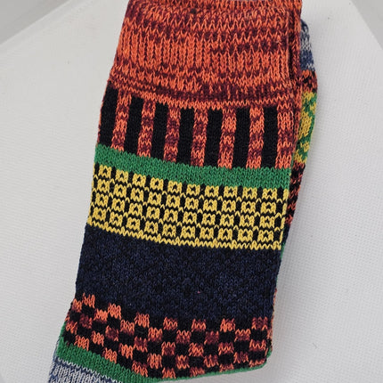 Beautiful pattern Winter Socks - size 7-11 Light blue Heel