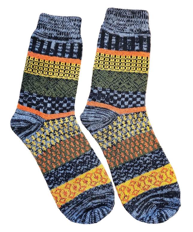 Beautiful pattern Winter Socks - size 7-11