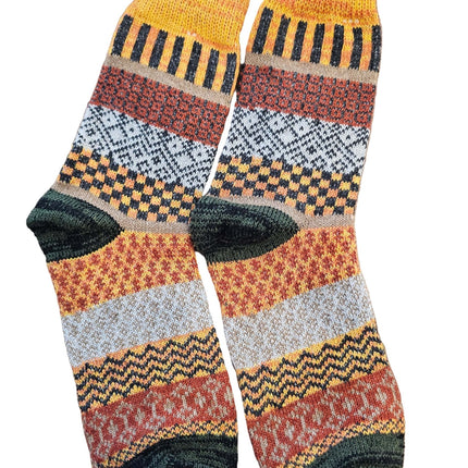 Beautiful pattern Winter Socks - size 7-11