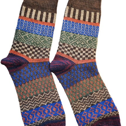 Beautiful pattern Winter Socks - size 7-11