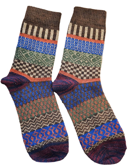 Beautiful pattern Winter Socks - size 7-11