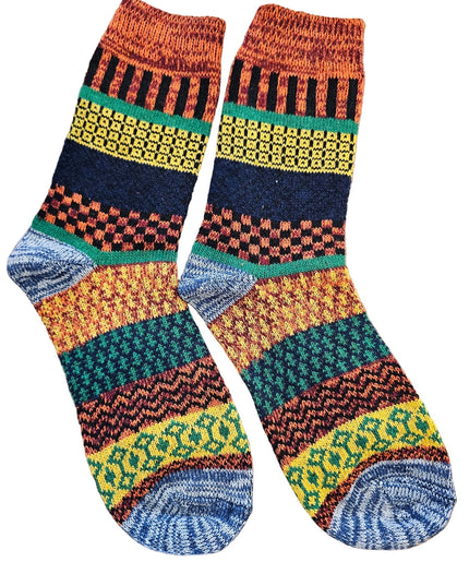 Beautiful pattern Winter Socks - size 7-11