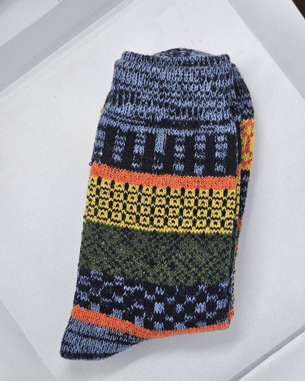 Beautiful pattern Winter Socks - size 7-11 Blue Heel