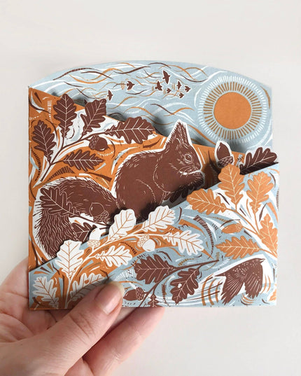 Concertina Card - Autumn Leaves - Squirrel