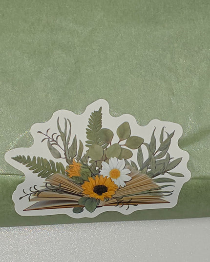 Bookish bundle - A perfect gift for a book lover Greens