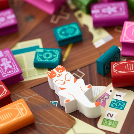 Bookshelf - a game in a tin - stacking game