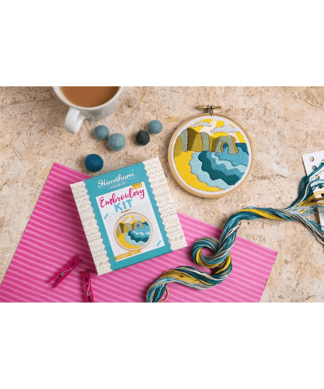 Dorset Days Mini Embroidery Kit - Complete Craft Kit for Beginners