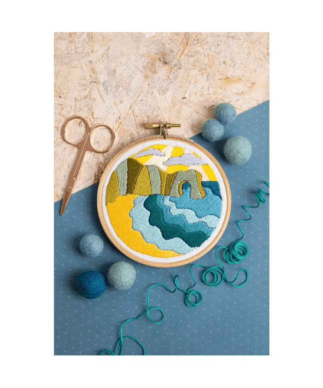 Dorset Days Mini Embroidery Kit - Complete Craft Kit for Beginners