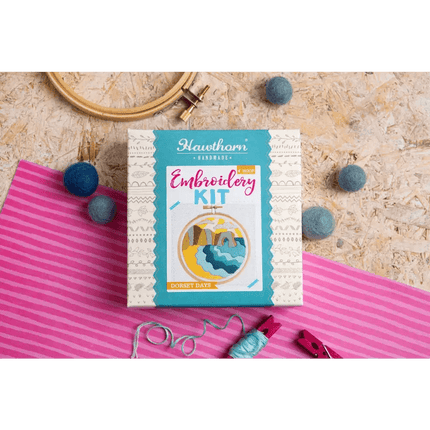 Dorset Days Mini Embroidery Kit - Complete Craft Kit for Beginners