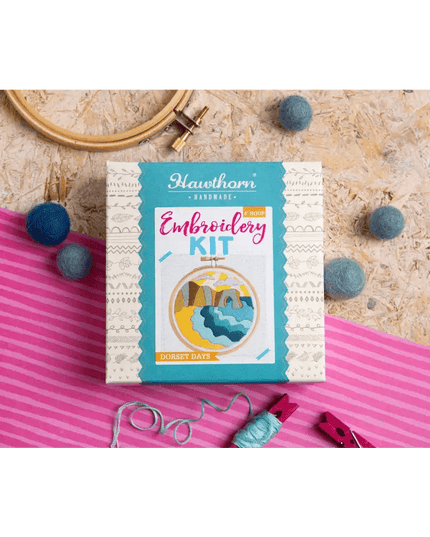 Dorset Days Mini Embroidery Kit - Complete Craft Kit for Beginners