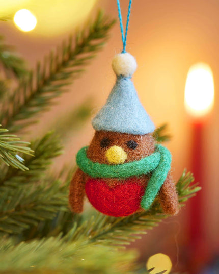 Set of 5 Hanging Felt Robin Christmas Decorations