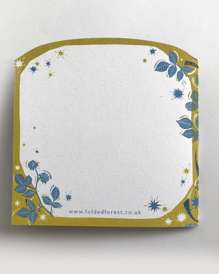 Concertina Card - Badger Amongst the Brambles