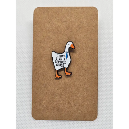 Fun Goose pin badges - Serious Goose - Pin badges