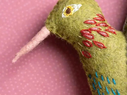 Hummingbird Felt Craft Mini Kit