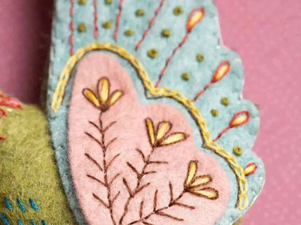 Hummingbird Felt Craft Mini Kit