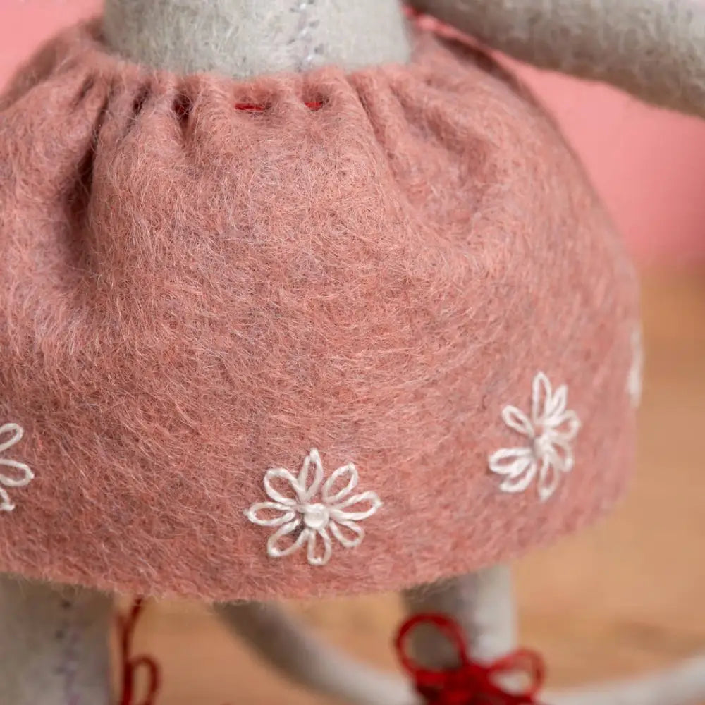 Little Mouse The Ballet Dancer Felt Craft Mini Kit - Felt craft kits