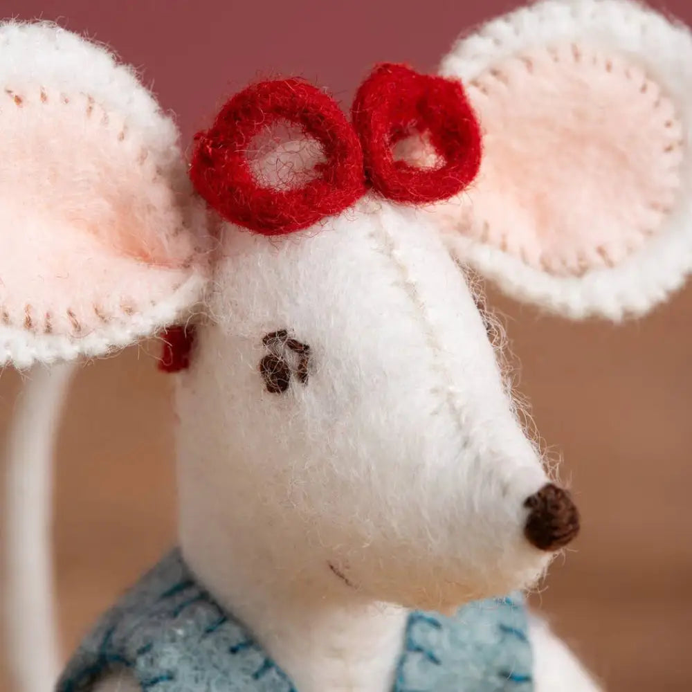 Little Mouse The Librarian Felt Craft Mini Kit - Felt craft kits