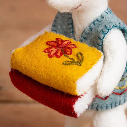 Little Mouse The Librarian Felt Craft Mini Kit - Felt craft kits