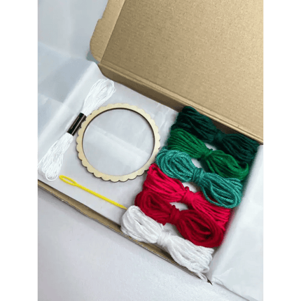 Mini Circle DIY Weaving Kit - Craft Your Own Round Masterpiece