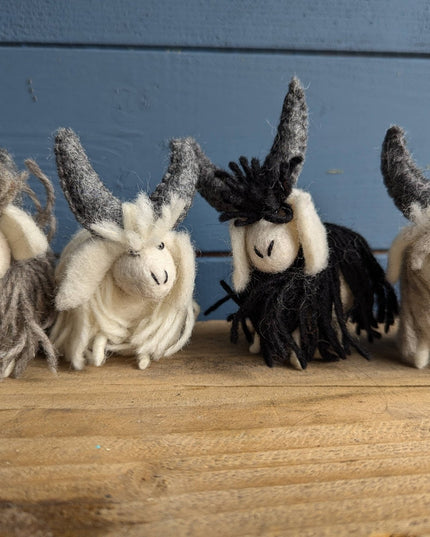 Mini Highland Cow - Assorted Colours